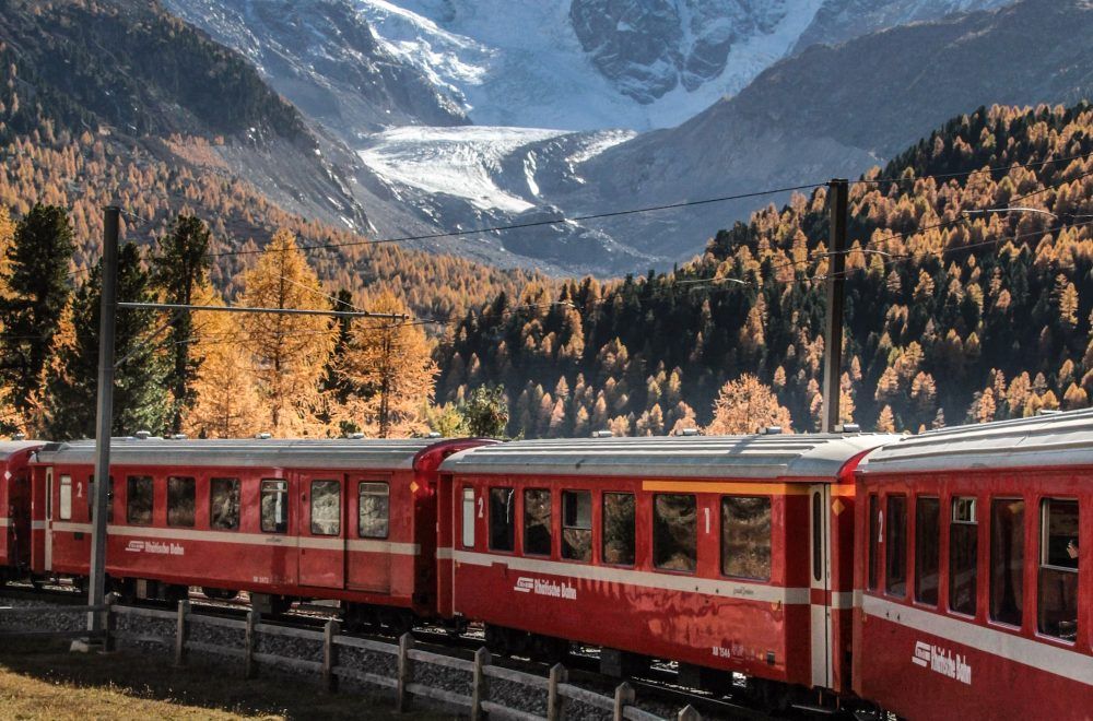 Train Bernina depuis le Lac de Côme