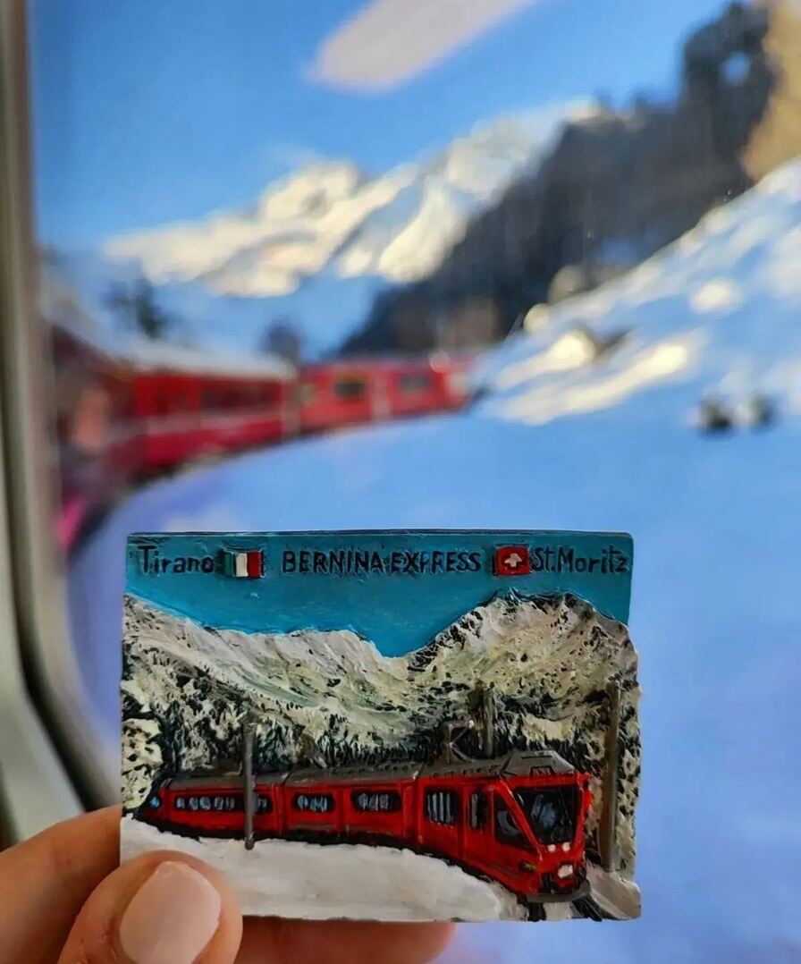 Le train Bernina avec le Swiss Travel Pass Le train Bernina avec le Swiss Travel Pass