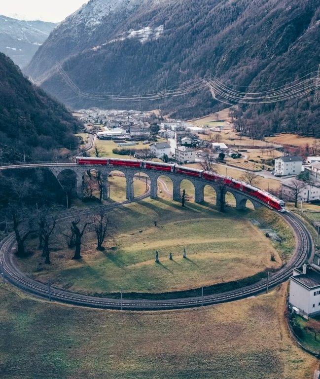 Train Bernina